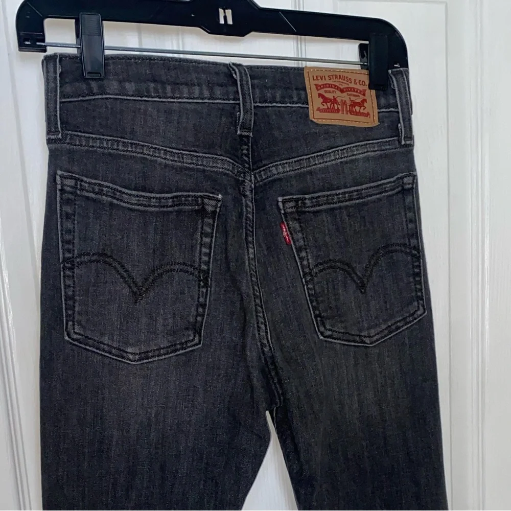 Levis Wedgie Skinny Jeans Womens 25 Button Fly 25x26 Dark Gray - Picture 5 of 7